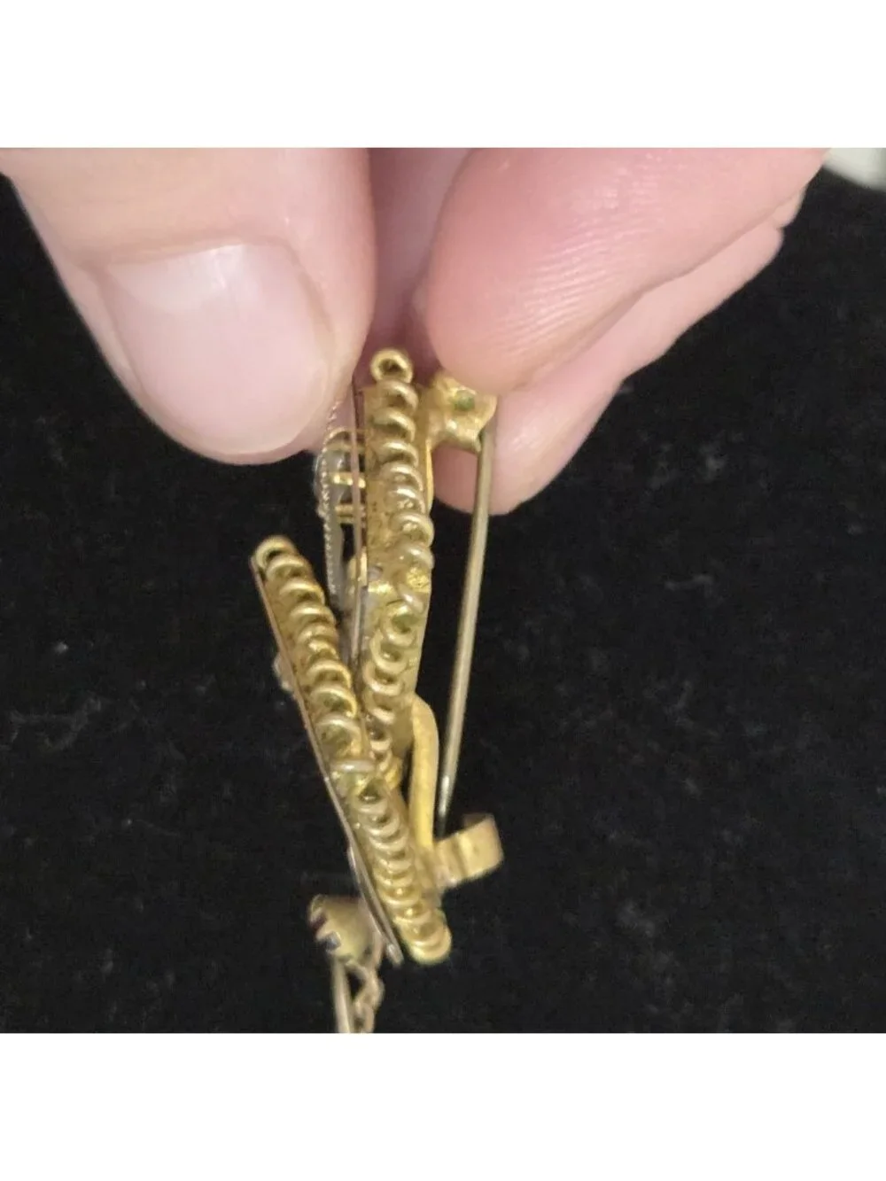 Antique Victorian Gilt Brass Brooch Paste Stones & Red Glass, Added Safety Chain - Picture 13 of 16